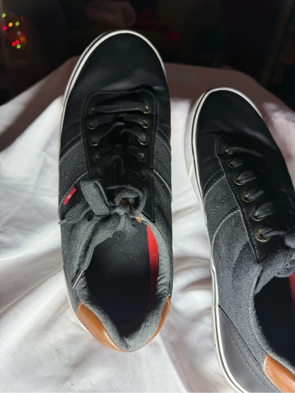 Levi's Black and Brown Low-Top Lace-Up Sneakers- size 11